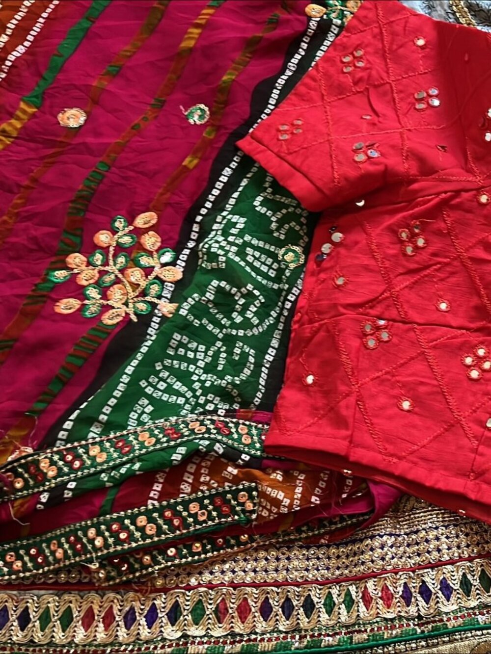 Lehenga Choli / Chaniya Choli W/ Duptta